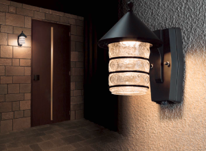 玄関ポーチライト　１　大光電気